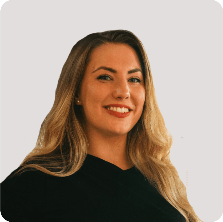 Lauren Anderton headshot